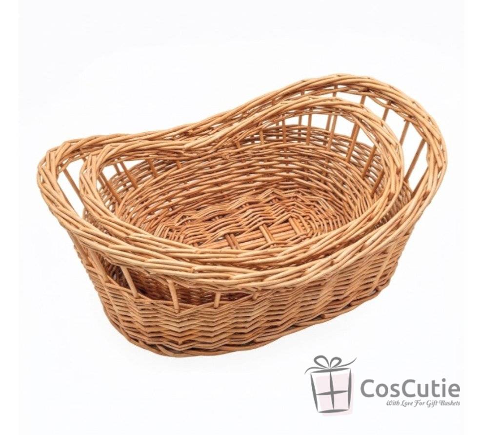 Cos cadou din rachita model barcuta 40 cm