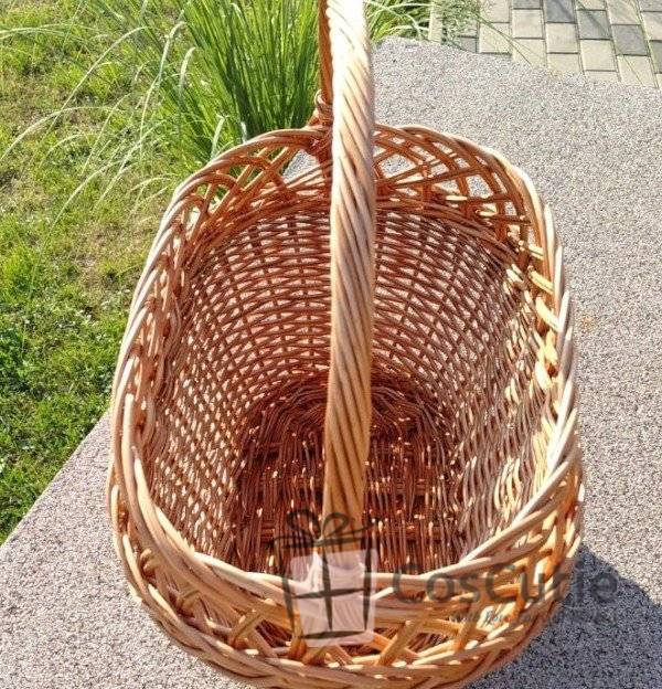 Cos oval dantelat pentru picnic si cumparaturi