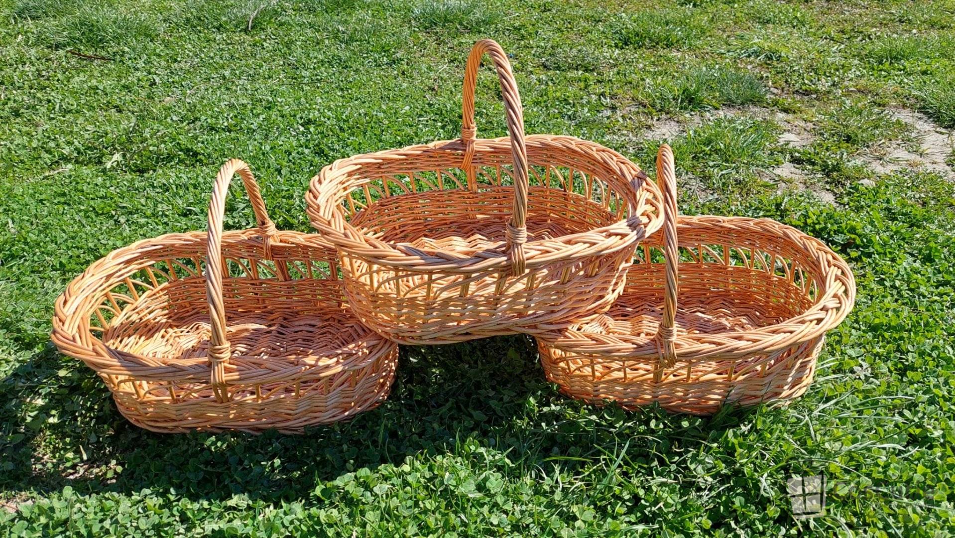 Cos oval dantelat Mediu cu toarta 35 cm