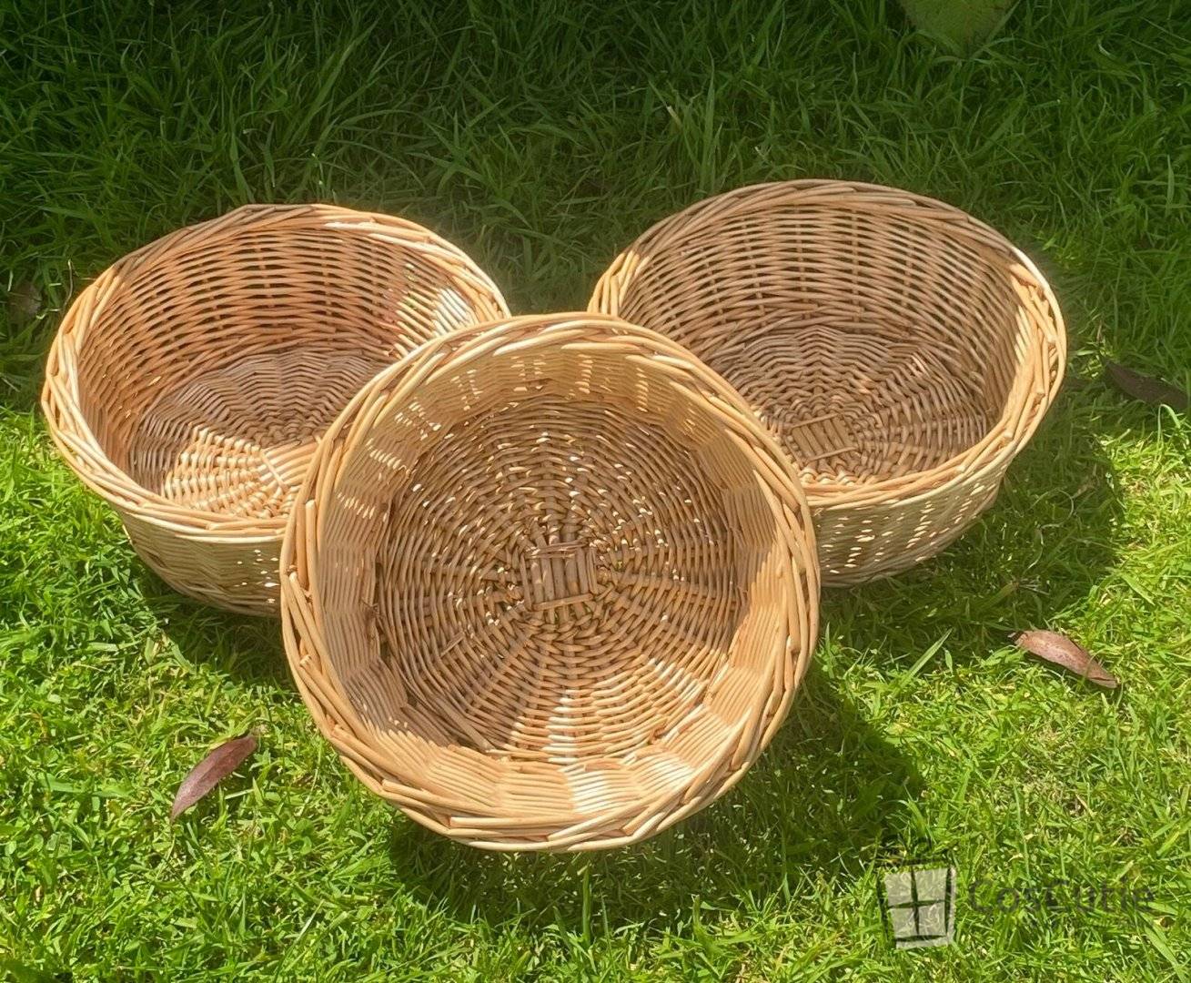Cos rotund din rachita naturala pentru cadouri si fructe, 35 cm