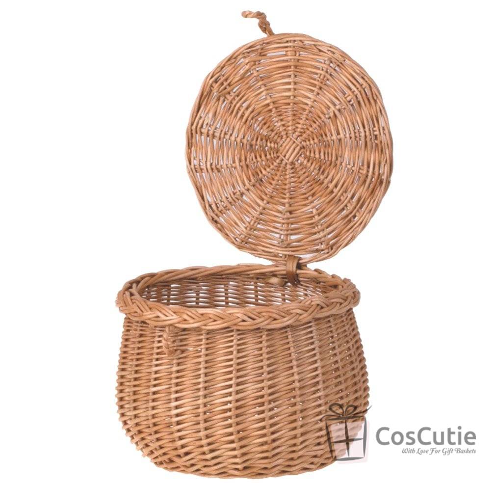 Cosulet decorativ din rachita cu capac