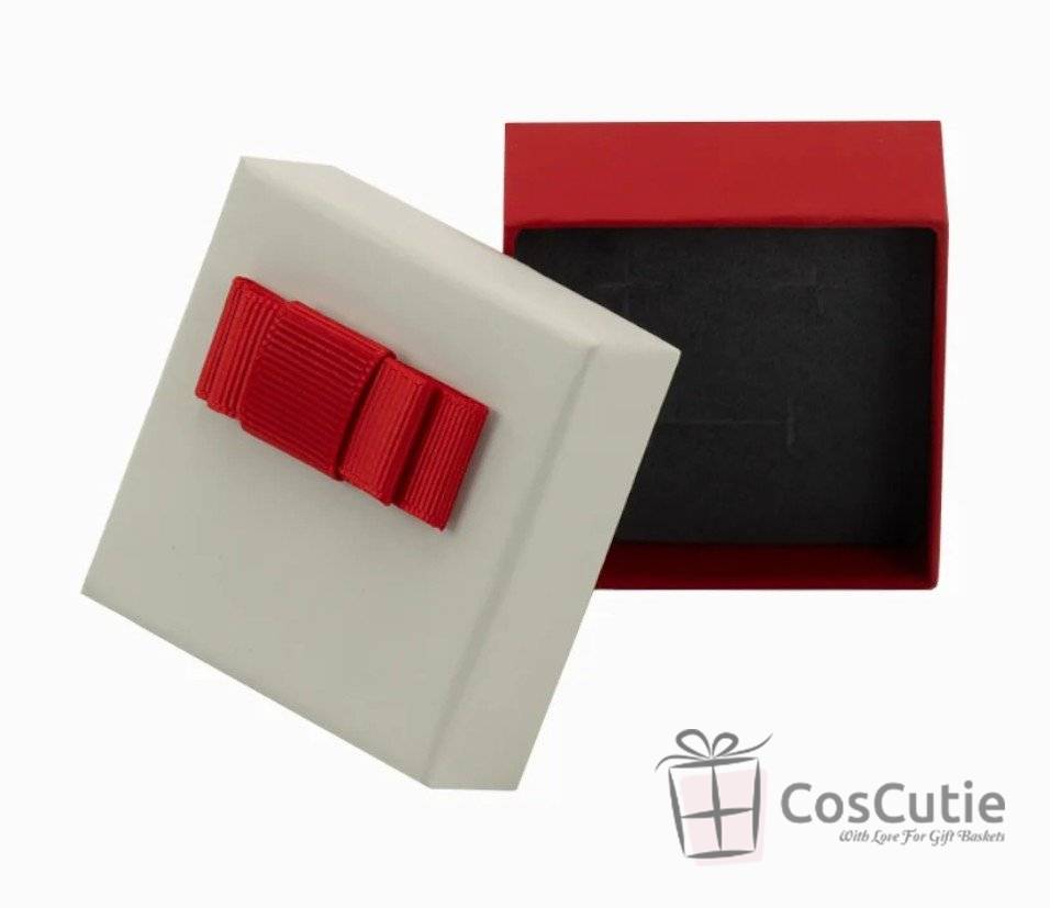 Cutie bijuterii Soft touch cu fundita 6x6x2.5 cm