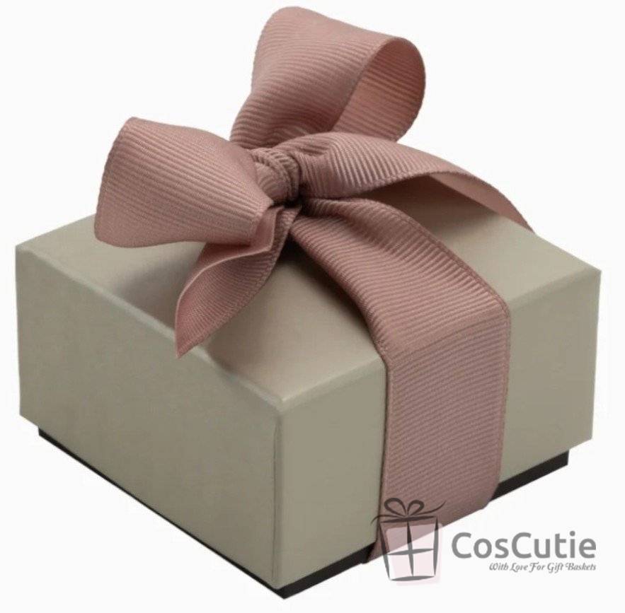 Cutie bijuterii Soft Touch cu ribbon, 6x6x4 cm