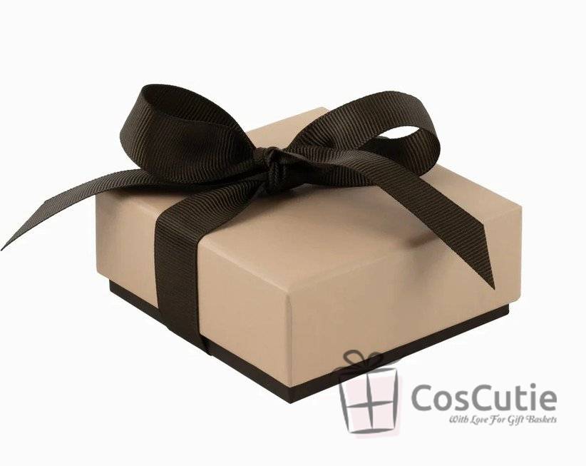 Cutie bijuterii Soft Touch cu ribbon, 8.5x9x3.8 cm