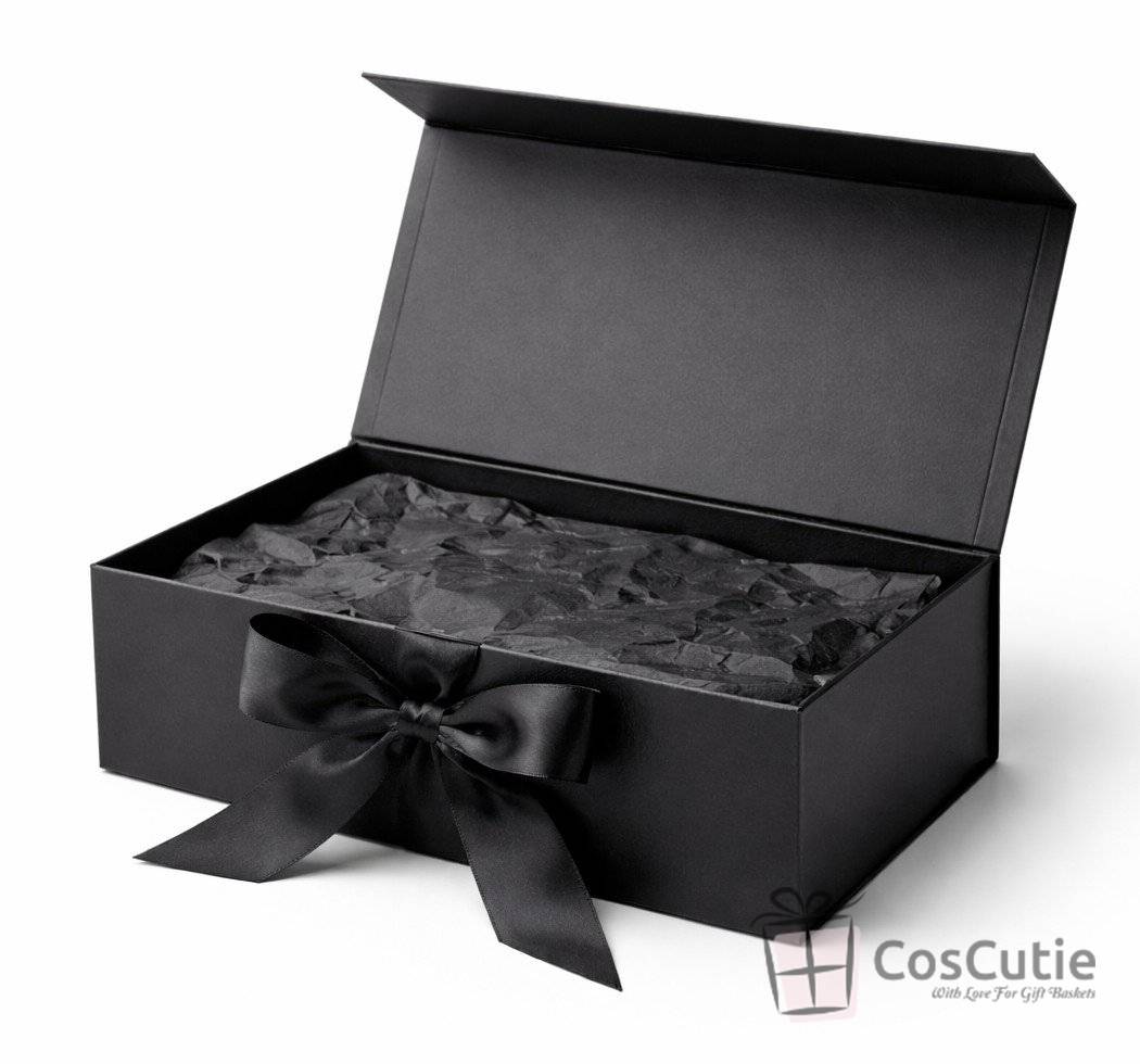 Cutie cadou 21x21x8 cm, inchidere magnetica si fundita satin, diverse culori