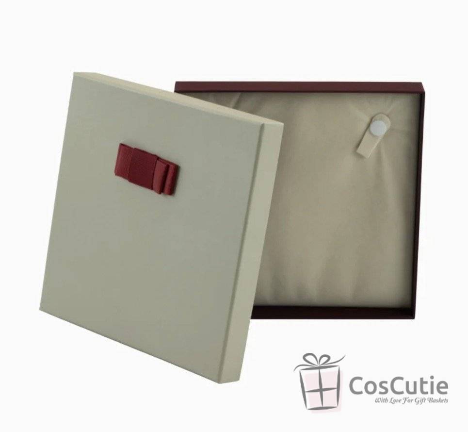 Cutie cadou bijuterii Soft Touch 21x21x3.5 cm 
