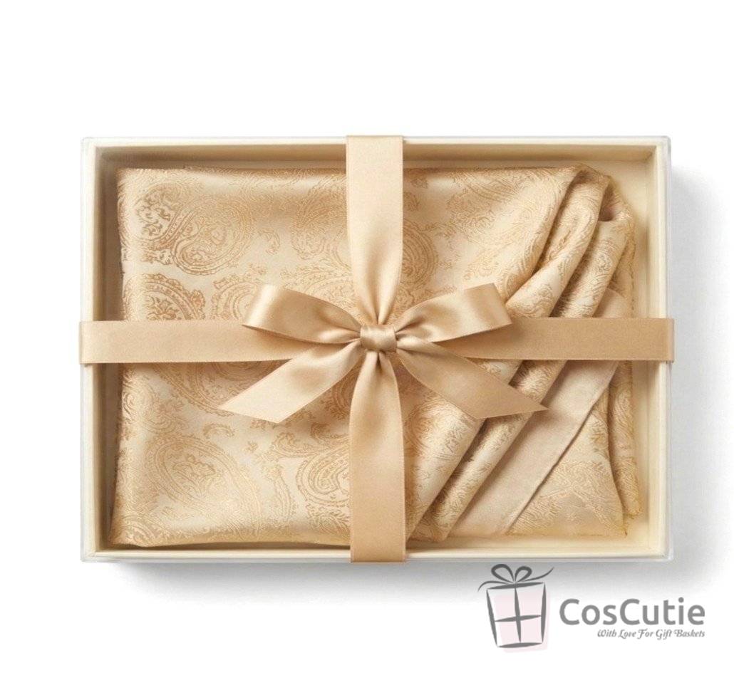 Cutie cadou crem 23x18x6 cm, Capac transparent