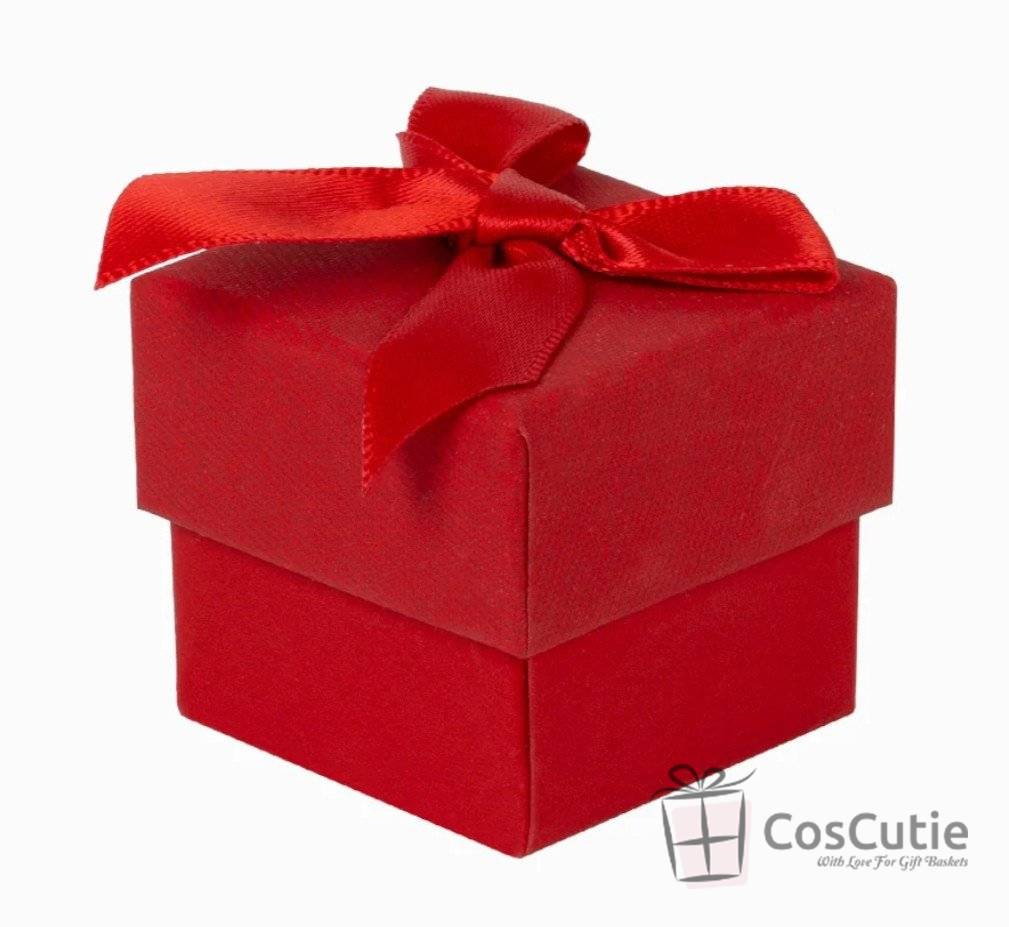 Cutii bijuterii pentru inele si cercei, 4x4 cm, diverse culori