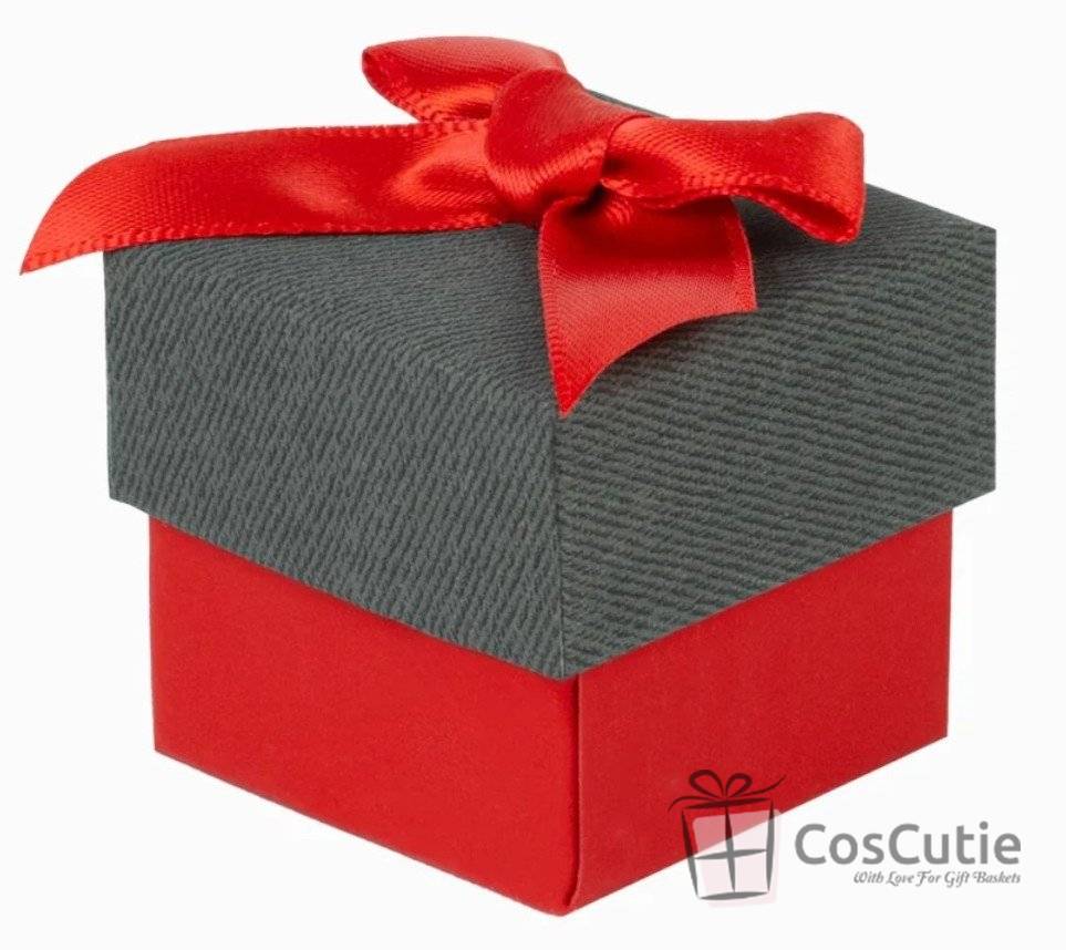 Cutii bijuterii pentru inele si cercei, 4x4 cm, diverse culori