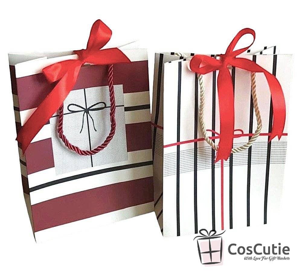Punga cadou gama Chic, carton rezistent 425g, 18x23x10 cm