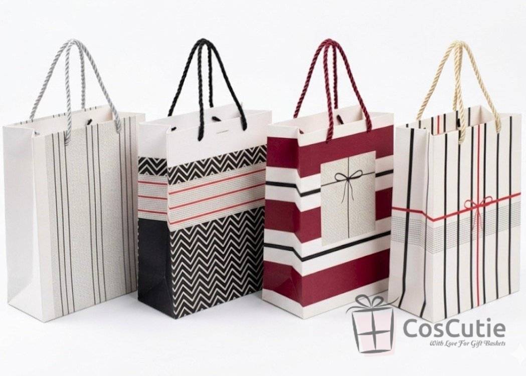 Punga cadou gama Chic, carton rezistent 425g, 18x23x10 cm