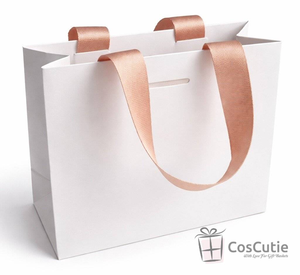 Punga cadou Lux Alba 20x25x11 cm, carton plastifiat 250 g/mp Soft Touch