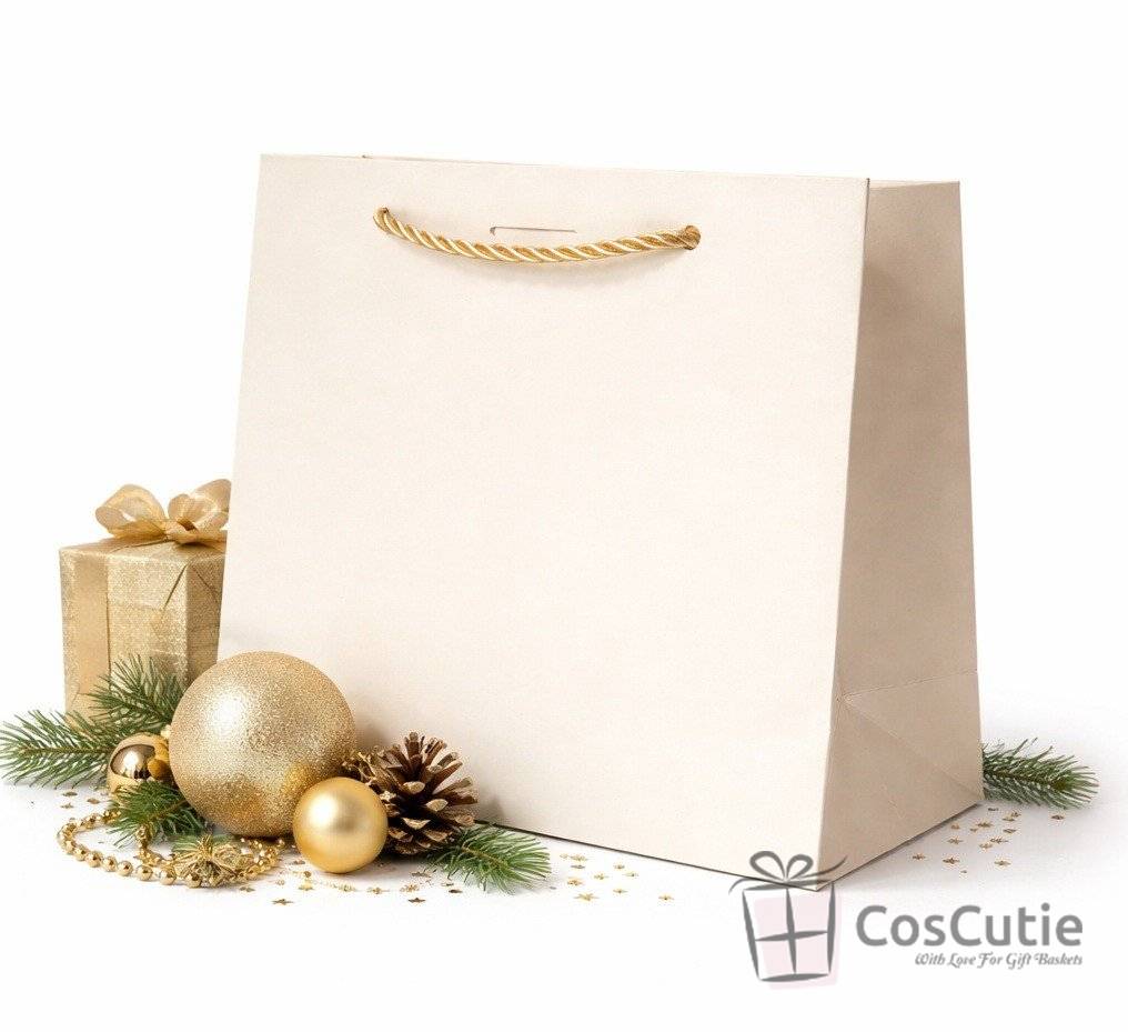 Punga cadou premium Crem 17x17x11 cm, carton Soft Touch 225 g/mp