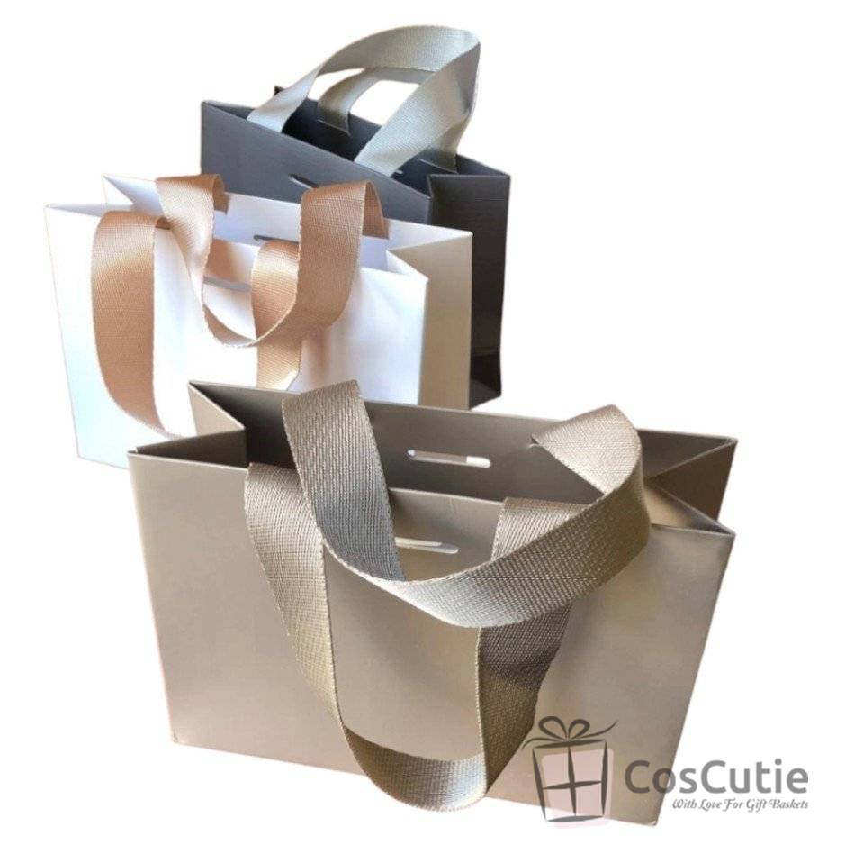 Punga cadou Lux Golden Taupe 20x25x11 cm, carton plastifiat 250 g/mp Soft Touch