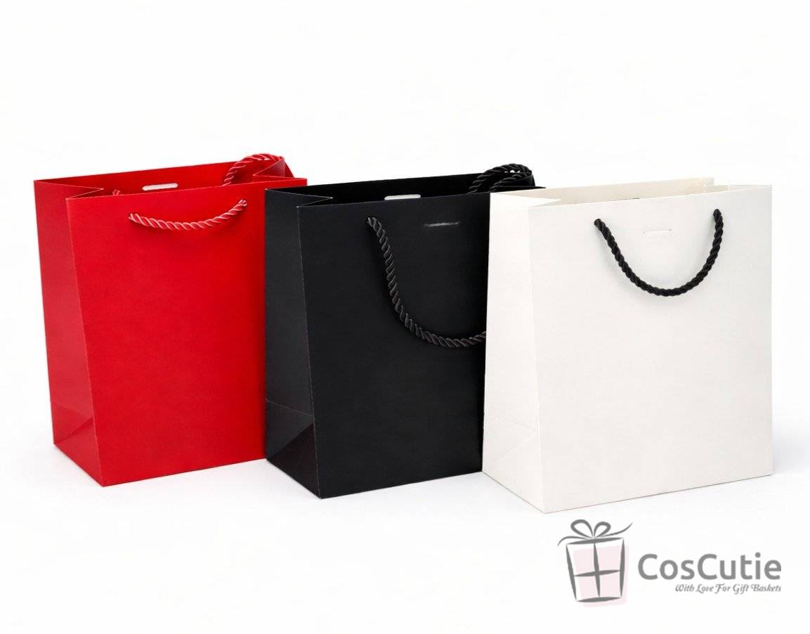 Punga cadou premium Rosu 17x17x11 cm, carton Soft Touch 225 g/mp