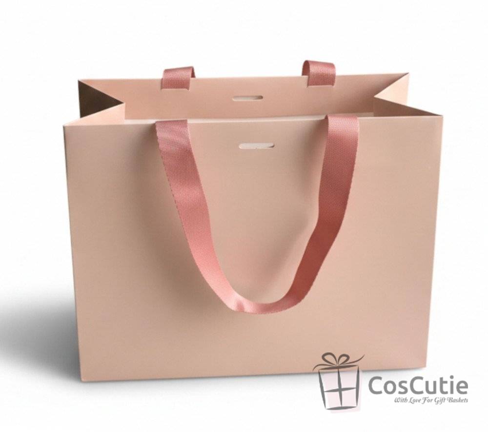 Punga cadou Lux Roz Pudra 20x17x9 cm, carton plastifiat 250 g/mp Soft Touch