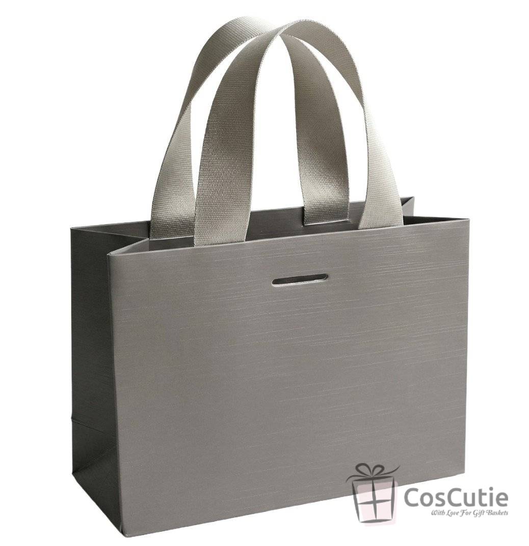 Punga cadou Lux Silver 20x25x11 cm, carton plastifiat 250 g/mp Soft Touch
