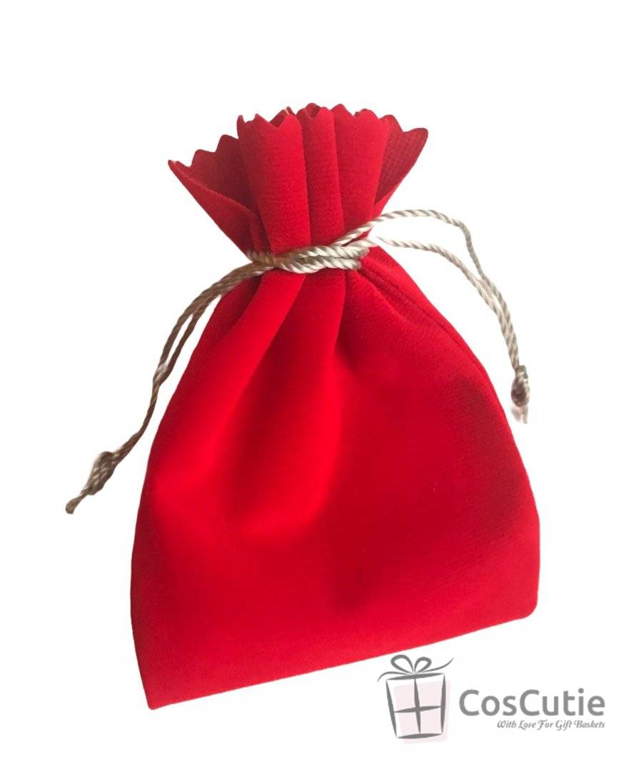 Saculeti din catifea 9x9 cm