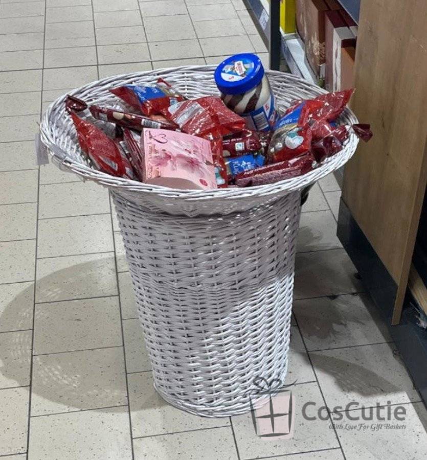 Suport profesional din rachita naturala pentru expunere si depozitare, compus din 2 cosuri, varianta M, 70 cm