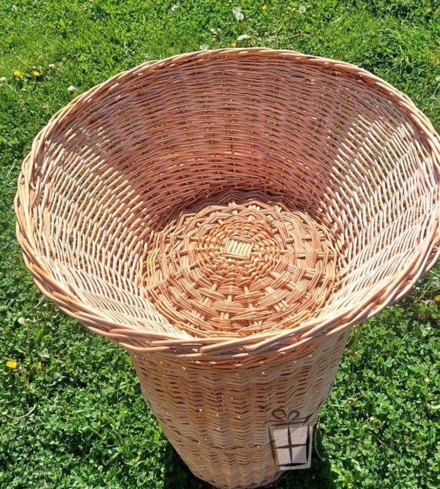 Suport profesional din rachita naturala pentru expunere si depozitare, compus din 2 cosuri, varianta M, 70 cm