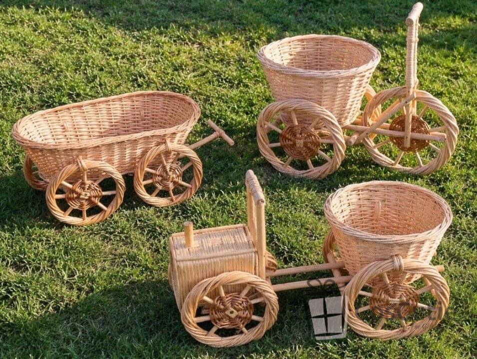 Tricicleta din rachita, cos suport flori, decoratiune rustica 45x30x38 cm