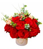 Aranjament floral Premium, trandafiri parfumati, bujori boboci, Rosu, 30x30 cm